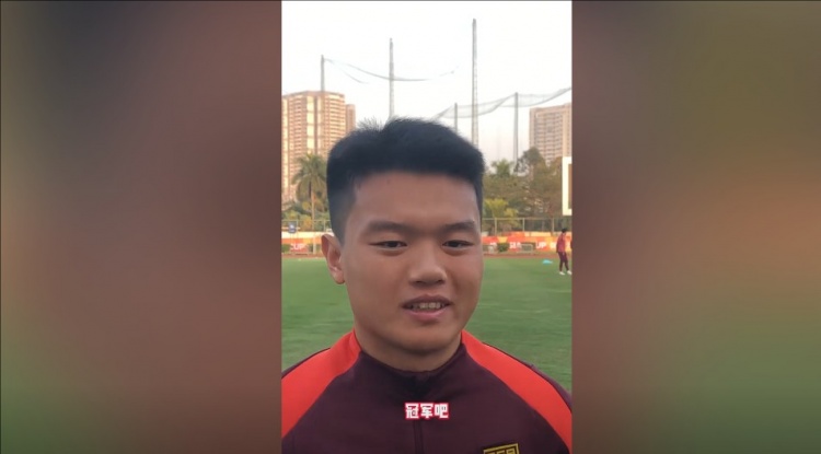 杨希:新年愿望是拿下U20亚洲杯冠军 我们应该比卡塔尔强